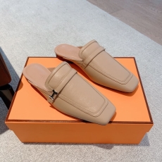 Hermes Slippers